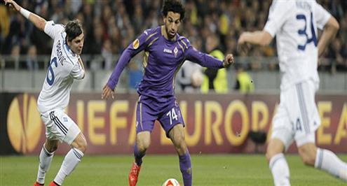 صلاح يشارك في تعادل مثير يقرب فيورنتينا من مربع الذهب الأوروبي